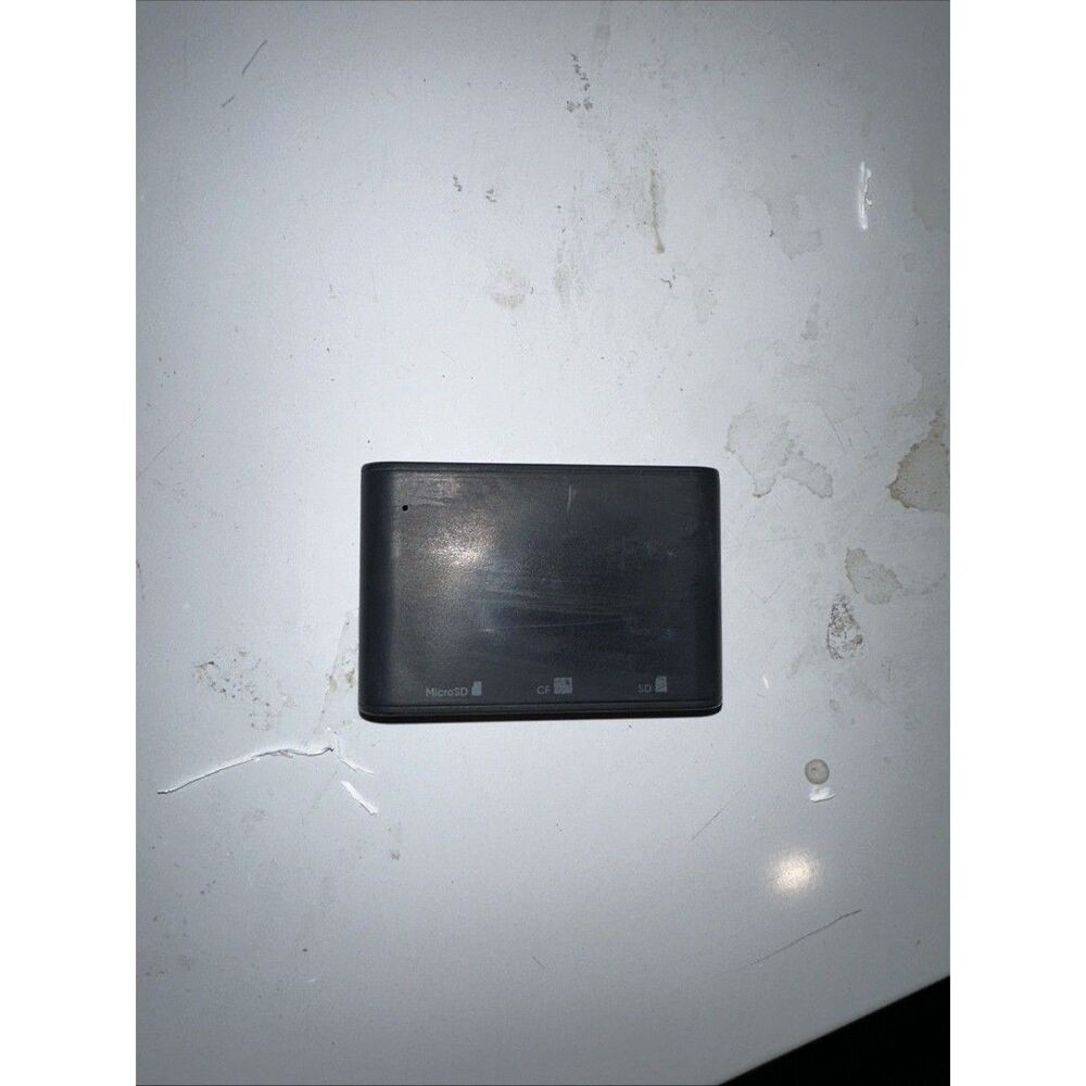 Onn SD, microSD & CompactFlash Card Reader (100014070)
